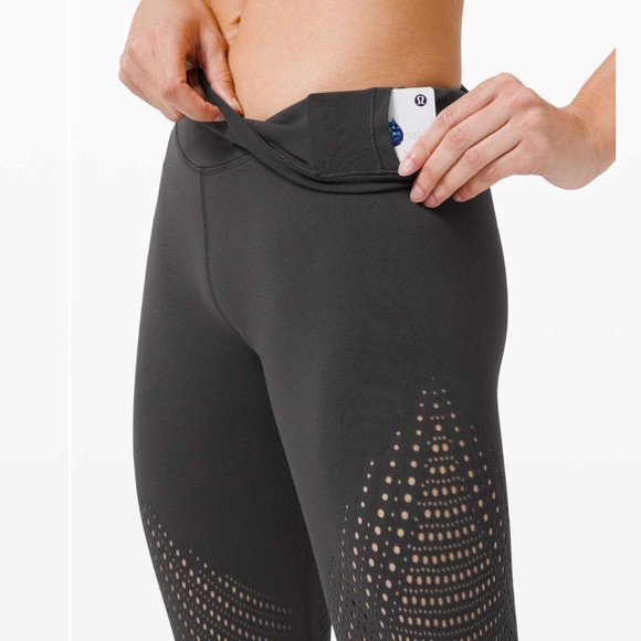 Reveal High Rise Tight 25” Digi Rain 7/8 Length - Picture 3 of 7